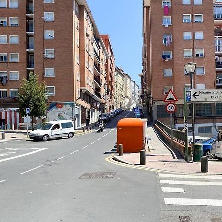 Town Hall Bilbao Esterno foto